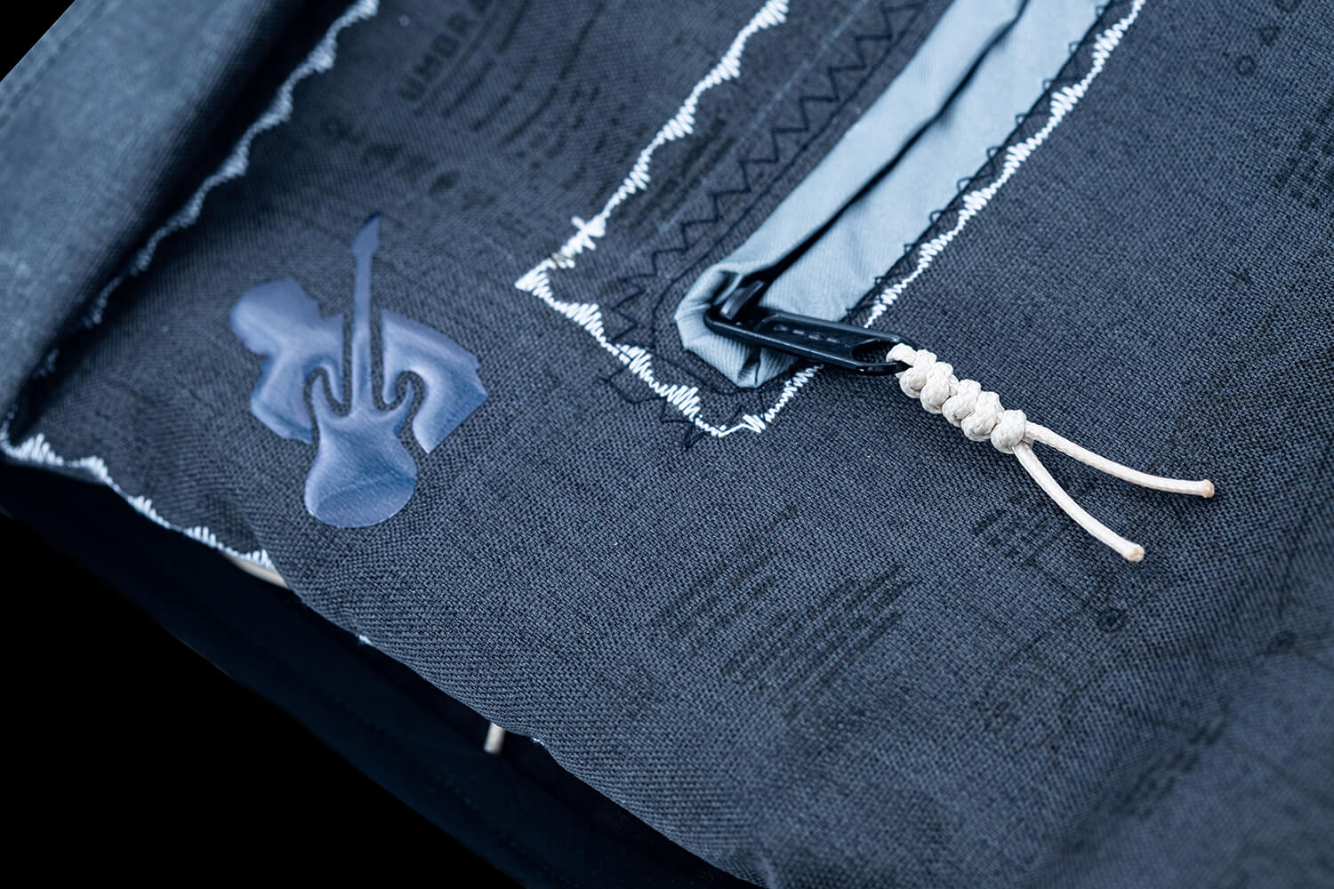 CROSSBODY // FIELD ARTIFACT – U-03 - Image 10